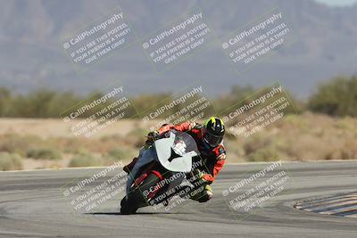 media/Oct-02-2025-Racers Edge (Thu) [[2c91cb6ab3]]/3-B Group/Session 5-Turn 15 (215pm)/